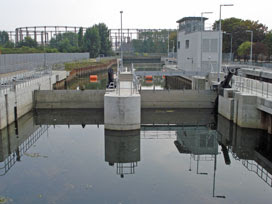 Three Mills Lock