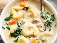 Slow Cooker Creamy Tortellini Soup