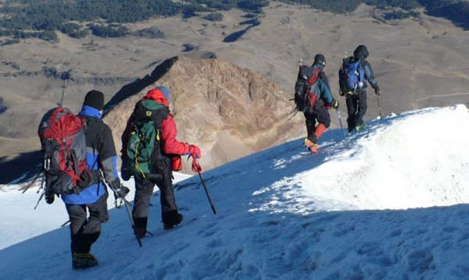 Estados///Rescatan a 4 de los 5 alpinistas atrapados en el Pico de Orizaba