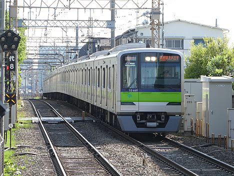 京王電鉄　各停　京王八王子行き6　都営10-300形450F～480F