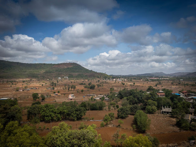 bhaja buddhist caves lonavala maharashtra