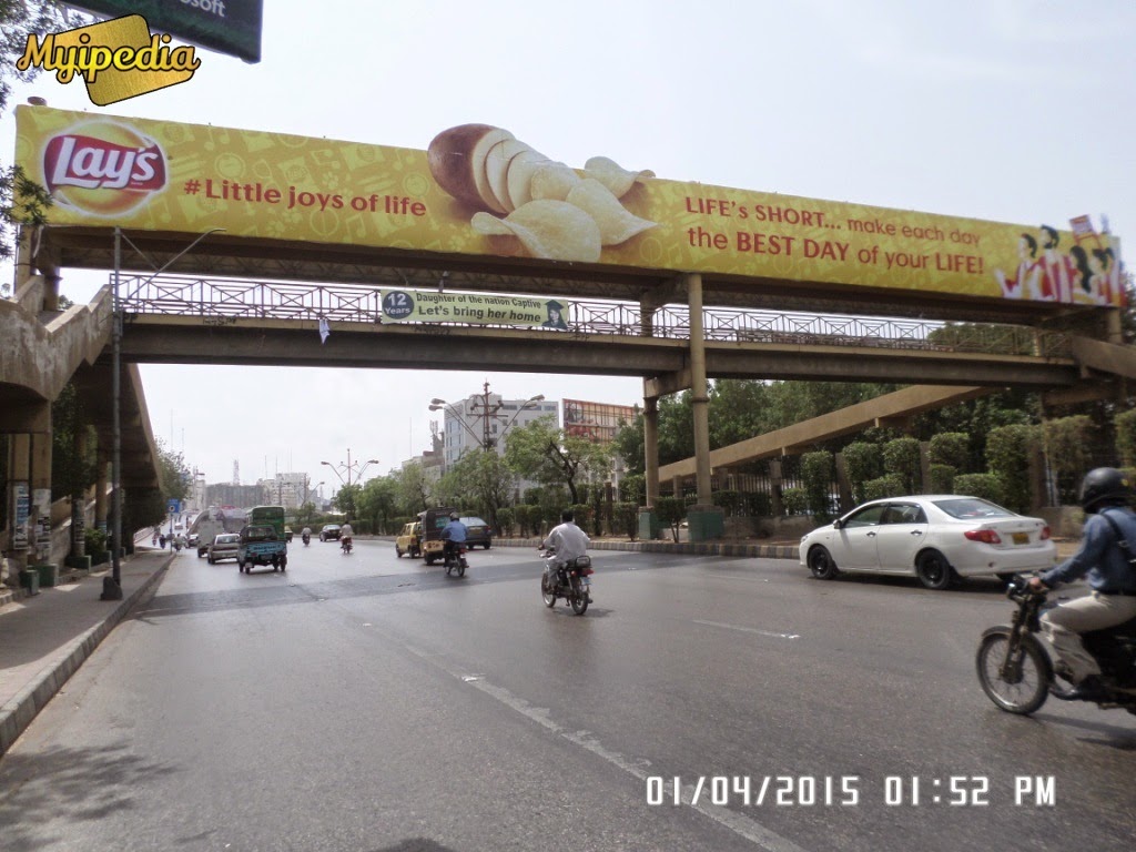 Lays Little Joys of Life Outdoor Branding Review