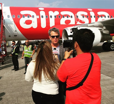 David Foster: Air Asia's Latest Brand Ambassador, Supports Filipino Artists