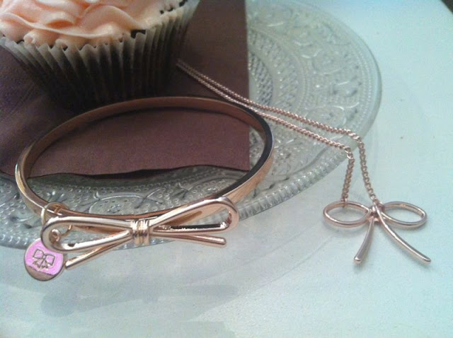 Be Chic bijoux jewellery Beauty Must Have Collection Collana con Fiocco Bangle con Fiocco That's bakery milano cupcake