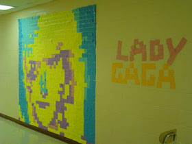 post it note mural