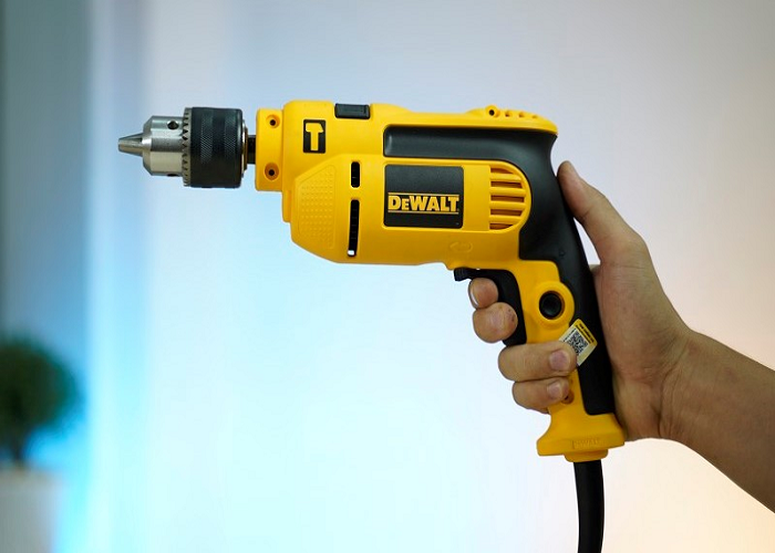 Cách phân biệt máy khoan Dewalt thật giả