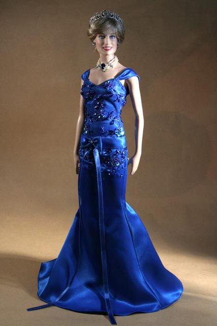 princess diana dress collection. Princess Diana Doll Images