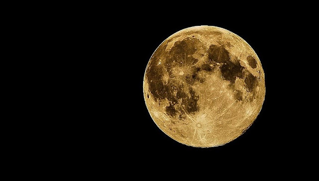 НАСА откри отломки на повърхността  на Луната