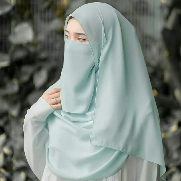 Hijab Girl DP