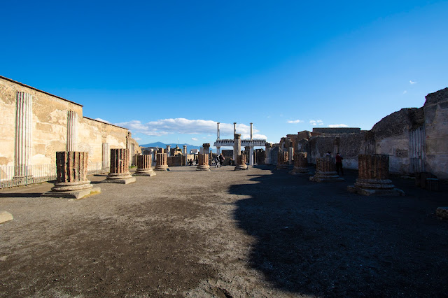 Basilica-Scavi di Pompei