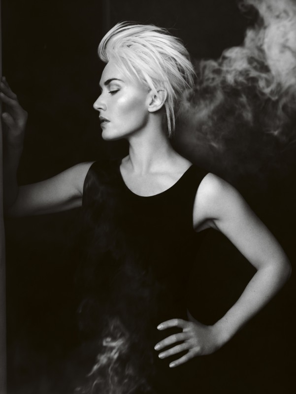 Kate Winslet by Mario Testino