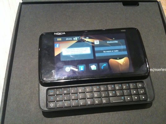 Brief: Nokia N900 In Da House!