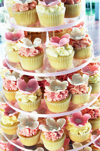 Check out the fabulous cupcake display below from The Cupcake Company