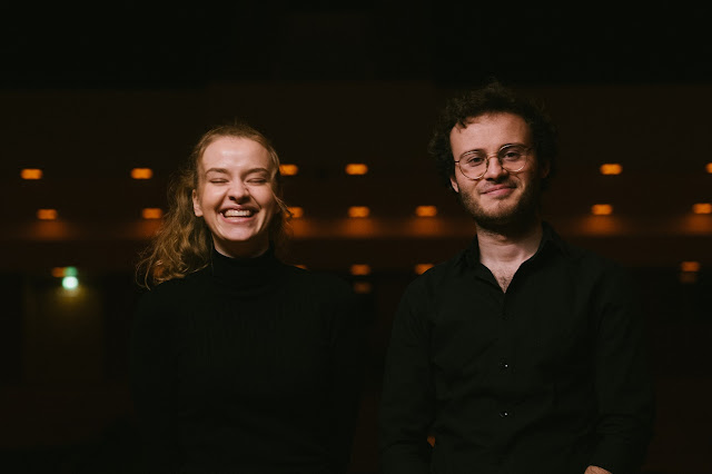 Elisabeth Brauß and Simon Höfele (Photo credit Michael Winkler)