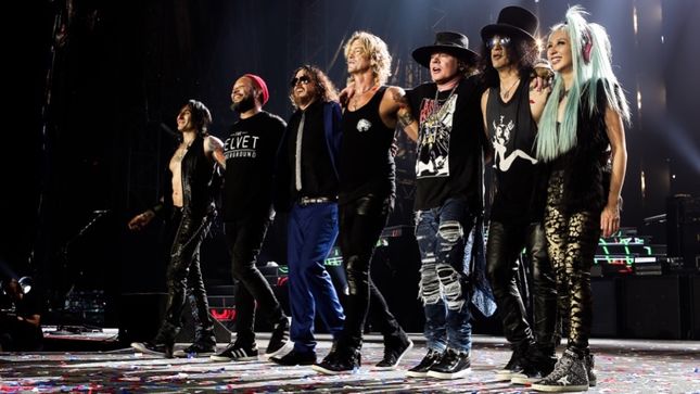 Metallica dan Guns N' Roses meraih pendapatan terbesar selama setahun
