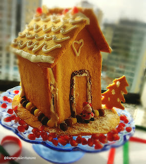 gingerbread house