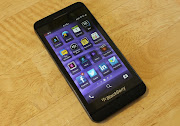 Blackberry Z10 (angle)