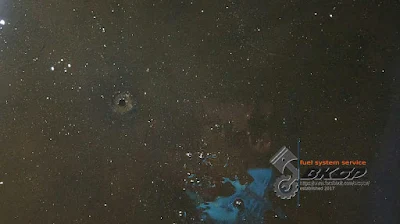 漏下的機油內有多量的金屬粉
