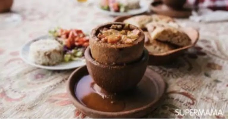 Learn how to prepare pottery chicken on the Turkish way