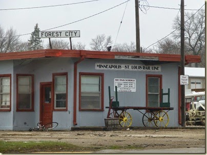 Forest City Sign