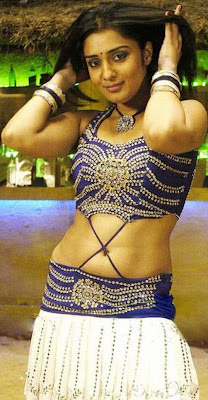 Nikita Thukral hot photo