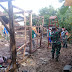 Kompak, TNI-Polri,relawan serta komponen masyarakat perbaiki rumah milik Sunarto