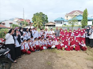 Tingkatkan Minat Baca, Siswa SDN Dare' Bunga-Bunga'E Kunjungi Perpustakaan Daerah Soppeng