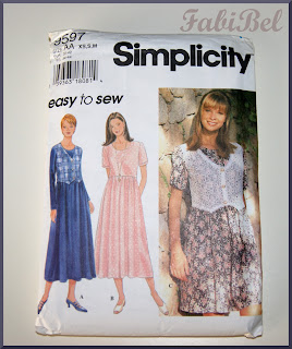 A white linen dress 9597 simplicity pattern