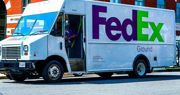 FedEx lanza fdx, una plataforma de comercio electrónico integral para competir con Amazon