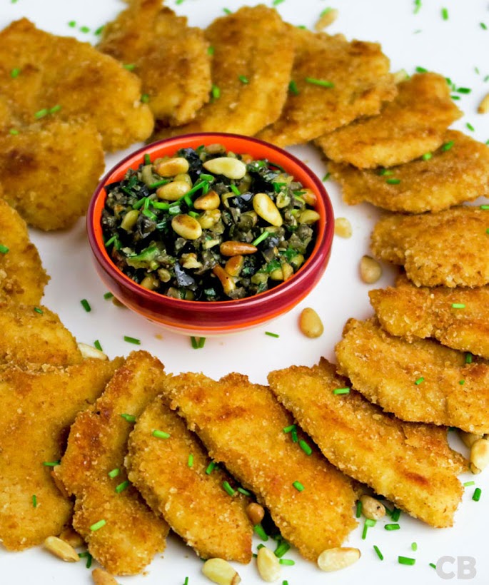 Recept: krokante milanesas de pollo, kipschnitzeltjes met tapenade!