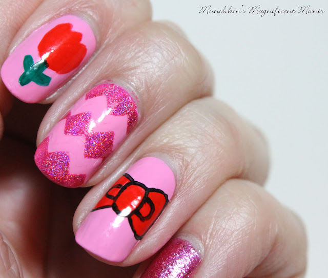 Hello Kitty Nail Design