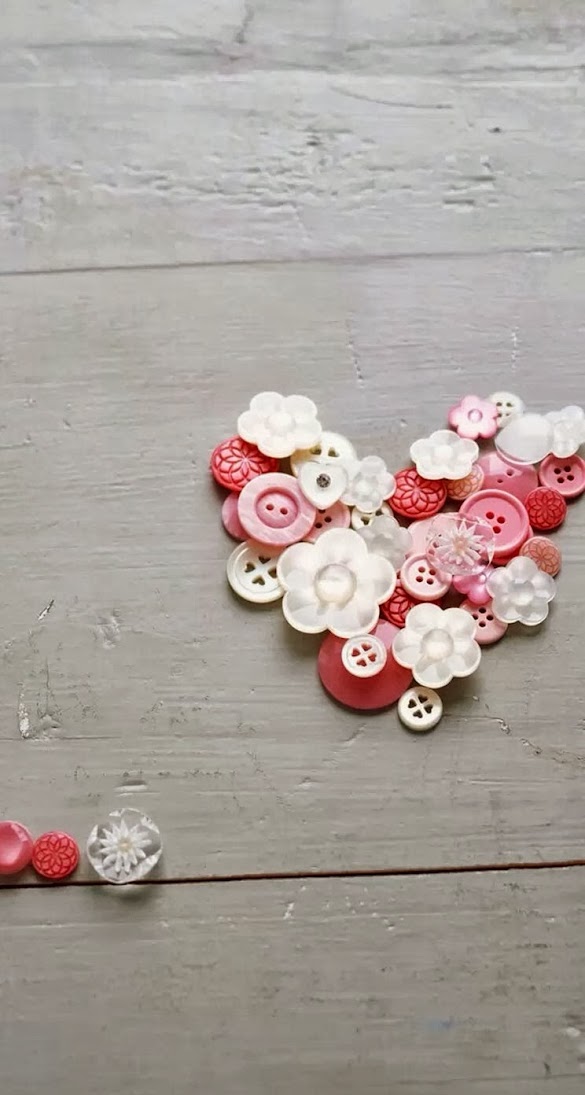 Cool Valentines Day Gifts : Cinnamon candy hearts fill three red paper rolls to make the : Valentine's amazon gift card holdershow your appreciation in style with our adorable gift card holders!