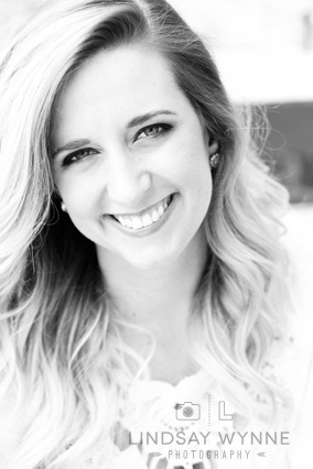 laura wyatt designs blogger beauty portraits by lindsay wynne photography_0290logo