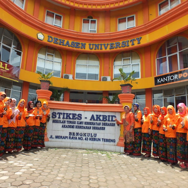Menjadi Tenaga Kesehatan Hebat di Fikes Universitas Dehasen Bengkulu