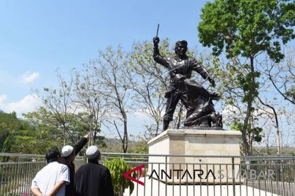 Serukan Umat Islam Bersatu, MUI Desak Aparat Ungkap Siapa Dalang RUU HIP