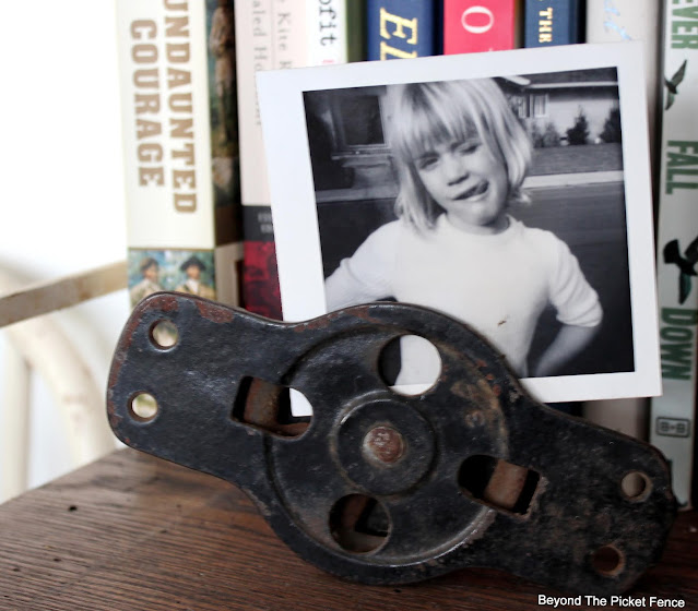 Using Vintage Finds to Display Photos