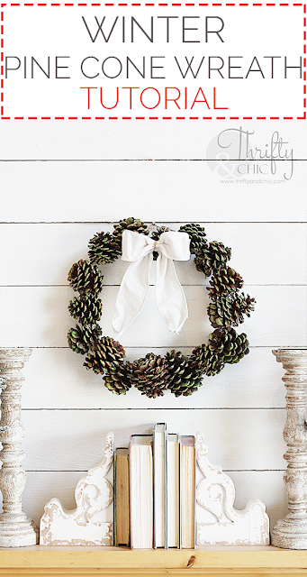 DIY Winter pine cone wreath. DIY pine cone crafts. DIY Christmas wreath tutorial. Christmas craft ideas. Easy Christmas crafts. DIY Christmas decor.