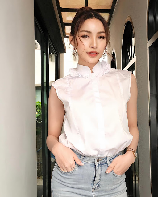 Prang Pharisa Naruewatpakorn – Most Beautiful Thailand Transgender in Cute Blouses to Wear with Jeans
