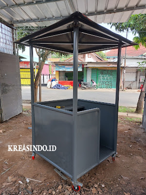 Pos Satpam Besi Portable Pakai Roda Agar Mudah Di Pindah