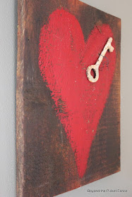 key to my heart reclaimed wood heart art http://bec4-beyondthepicketfence.blogspot.com/2014/01/key-to-my-heart-reclaimed-wood-heart-art.html