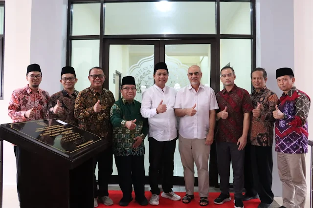 Founder AMCF Asal Dubai Resmikan Gedung Baru Ma’had Al Imam Malik UMP