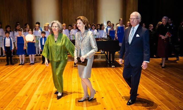 King Carl Gustaf, Queen Silvia, Prince Carl Philip, Princess Madeleine and Princess Benedikte. Princess Madeleine wore a black blazer