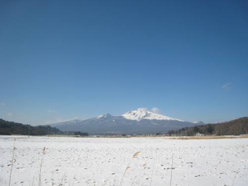 軽井沢　冬の浅間山