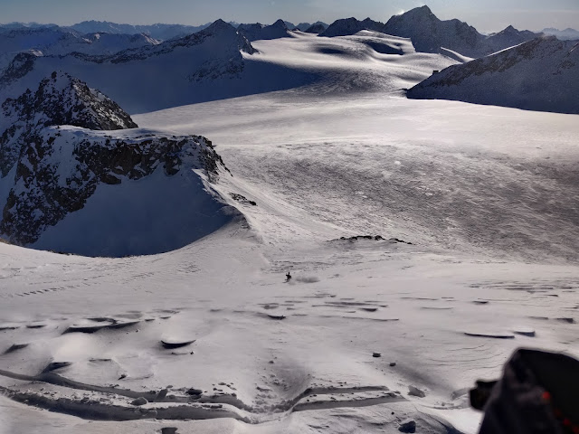 Skitury na Wildspitze. Alpejska wyprawa skiturowa.