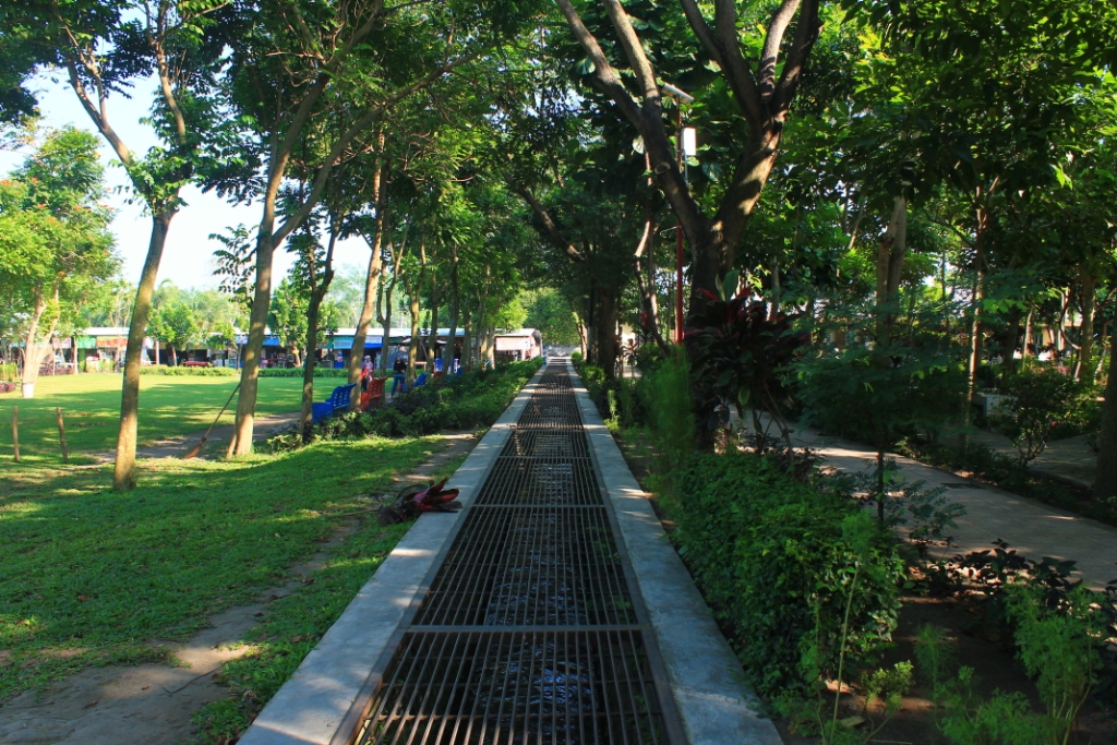 Taman Kilisuci Pare Kediri Silviananoerita