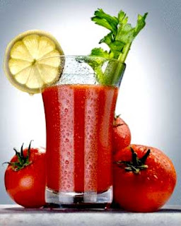 tomato juice with lemon