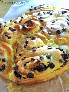 recette de brioche chinois à la crème pâtissère et aux pépite de chocolat 