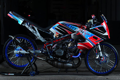 Gambar Modifikasi Ninja R Konsep Drag Terbaru Velk Ruji Gambar Modifikasi Ninja R Konsep Drag Terbaru Velk Ruji