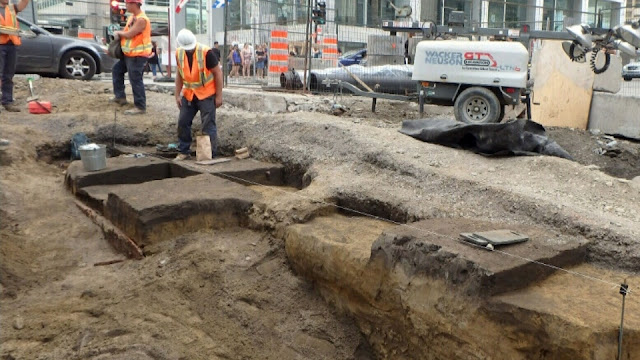  Archaeologists inwards Montreal accept uncovered Iroquois artefacts that appointment generally to around  For You Information - Iroquois artefacts uncovered inwards downtown Montreal appointment dorsum to 14th century