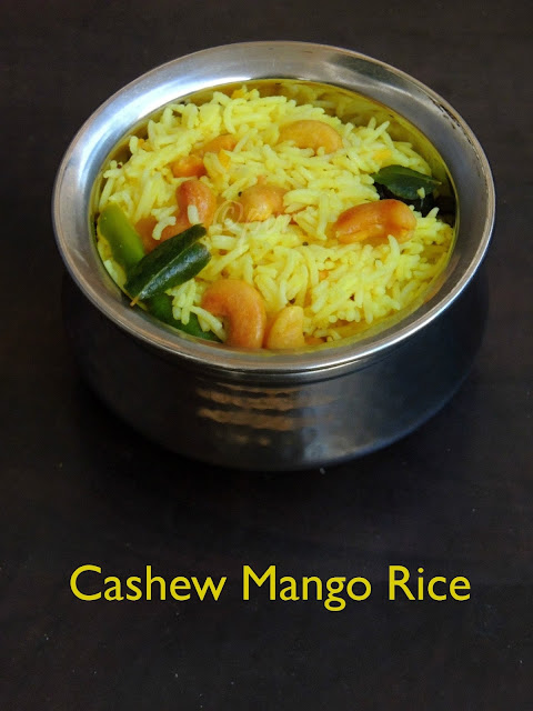 Cashew rice with grated mango